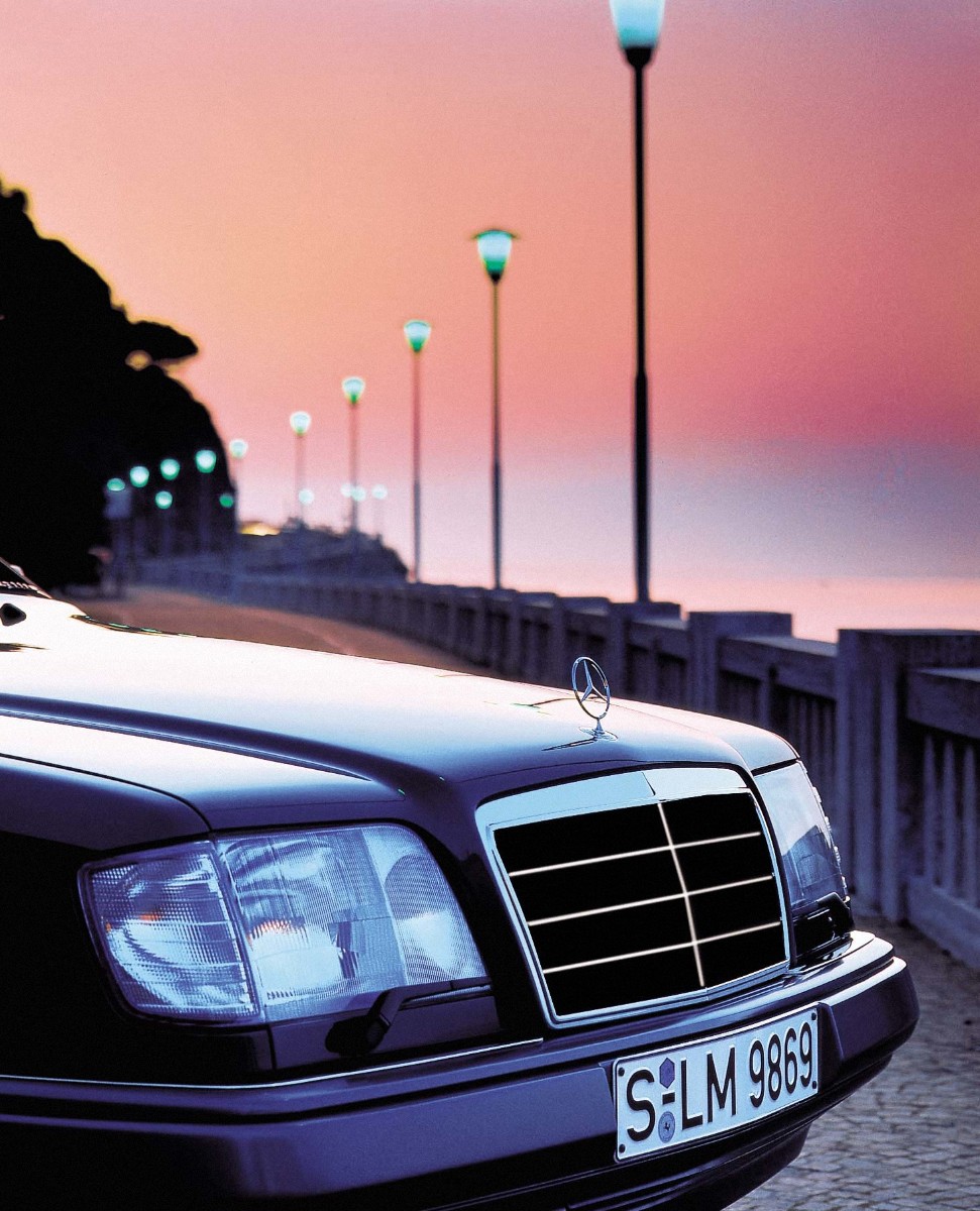 Mercedes-Benz E-class E 320