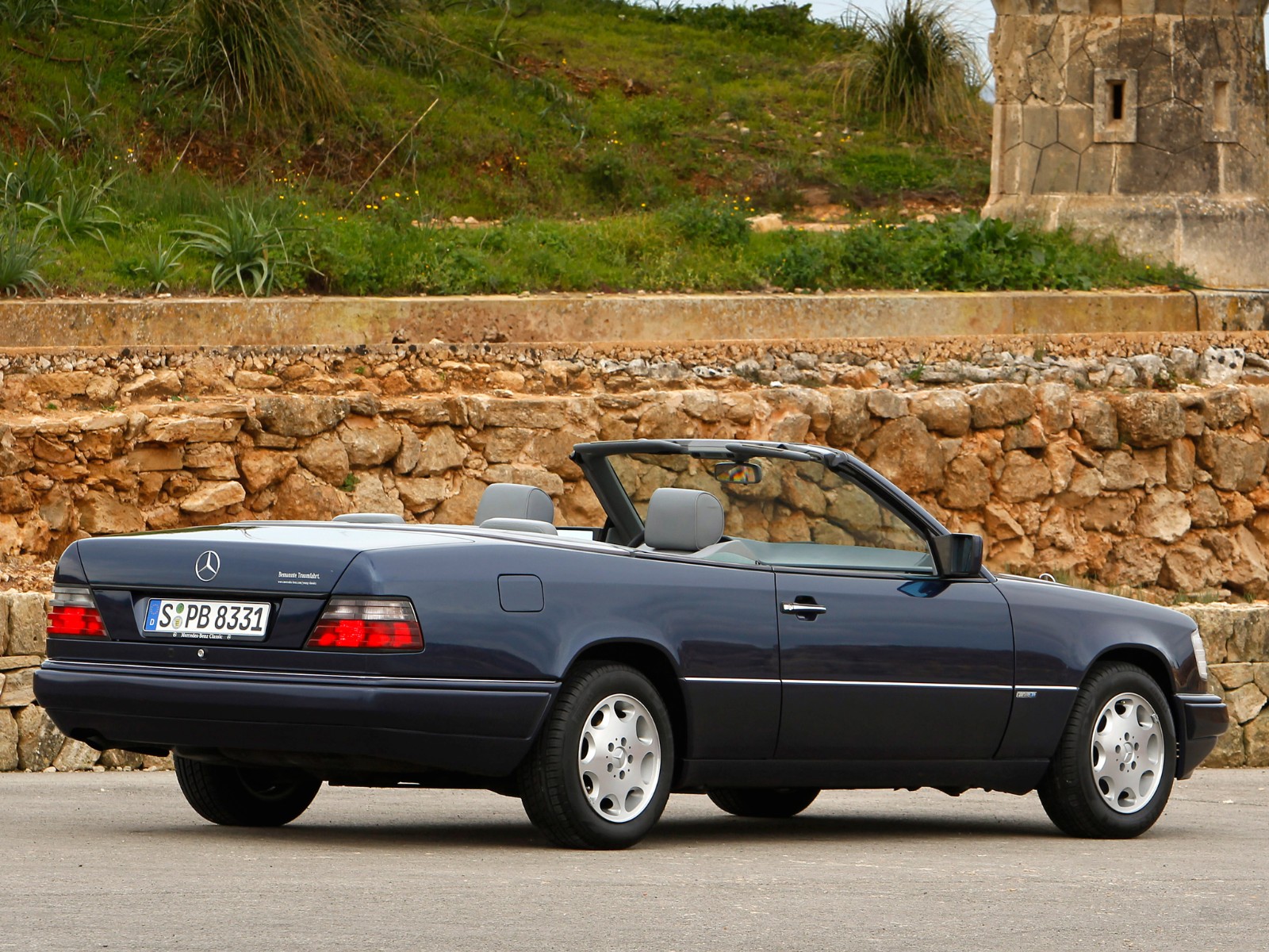 Mercedes-Benz E-class E 200 Cabrio