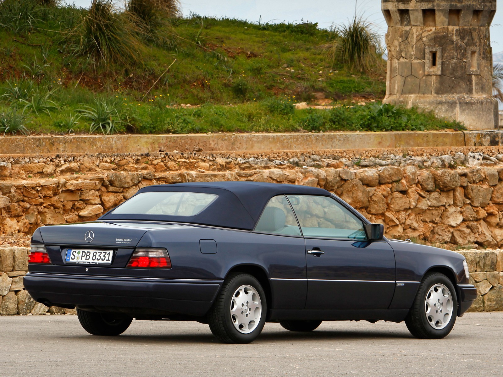 Mercedes-Benz E-class E 200 Cabrio