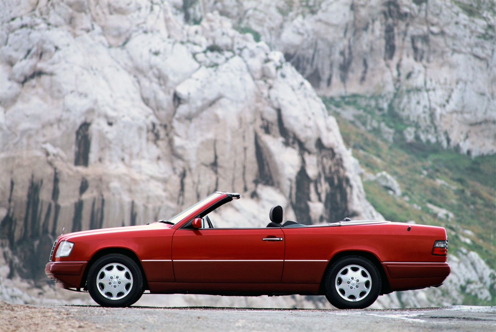 Mercedes-Benz E-class E 200 Cabrio