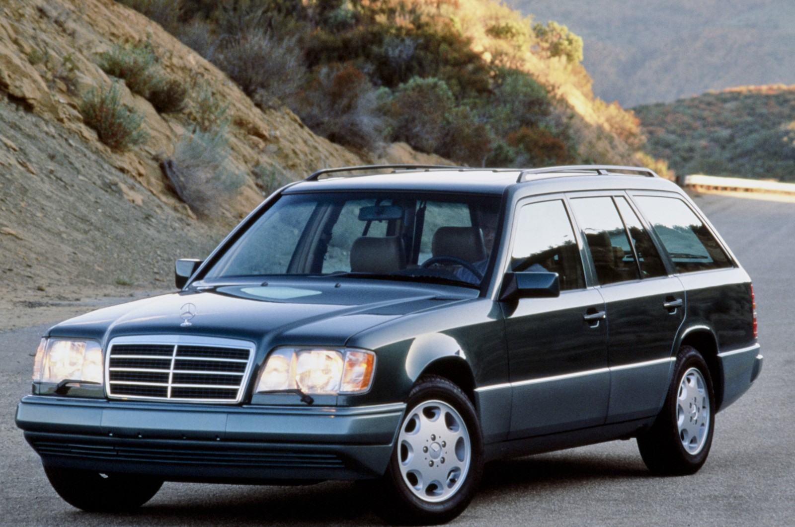 Mercedes-Benz E-class E 320 TE