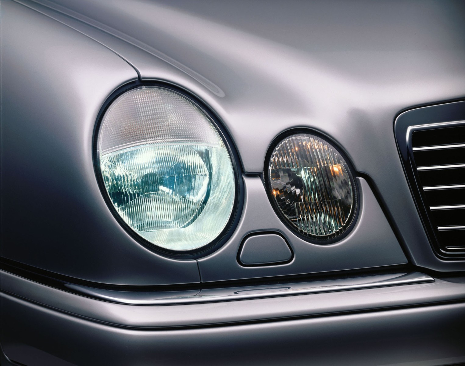 Mercedes-Benz E-class E 320