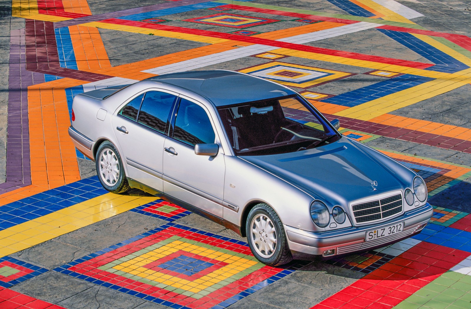 Mercedes-Benz E-class E 320