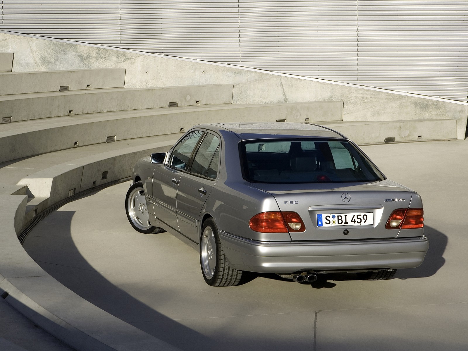Mercedes-Benz E-class E 50 AMG