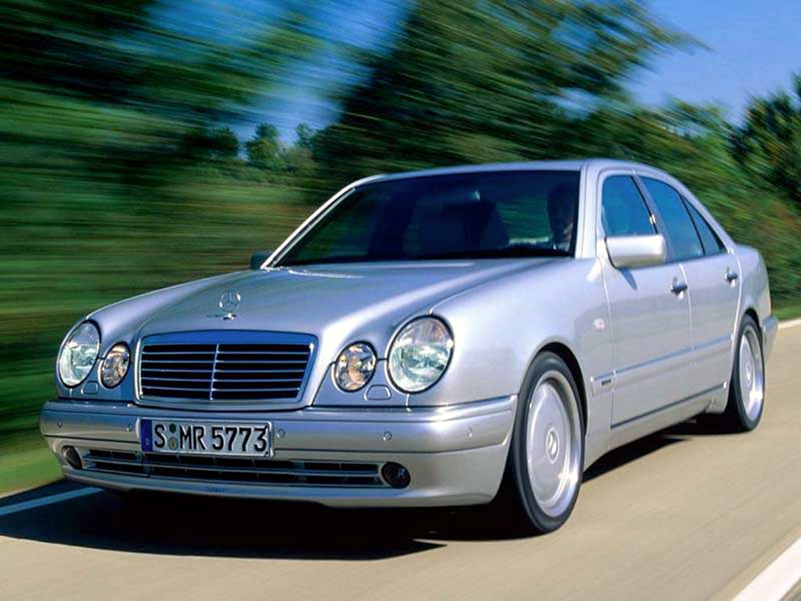 Mercedes-Benz E-class E 50 AMG