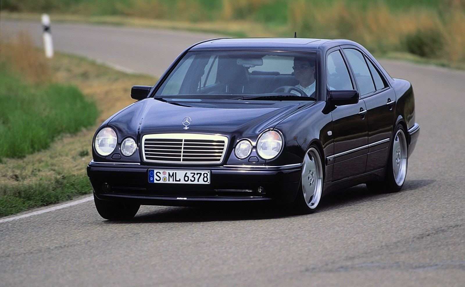 Mercedes-Benz E-class E 55 AMG