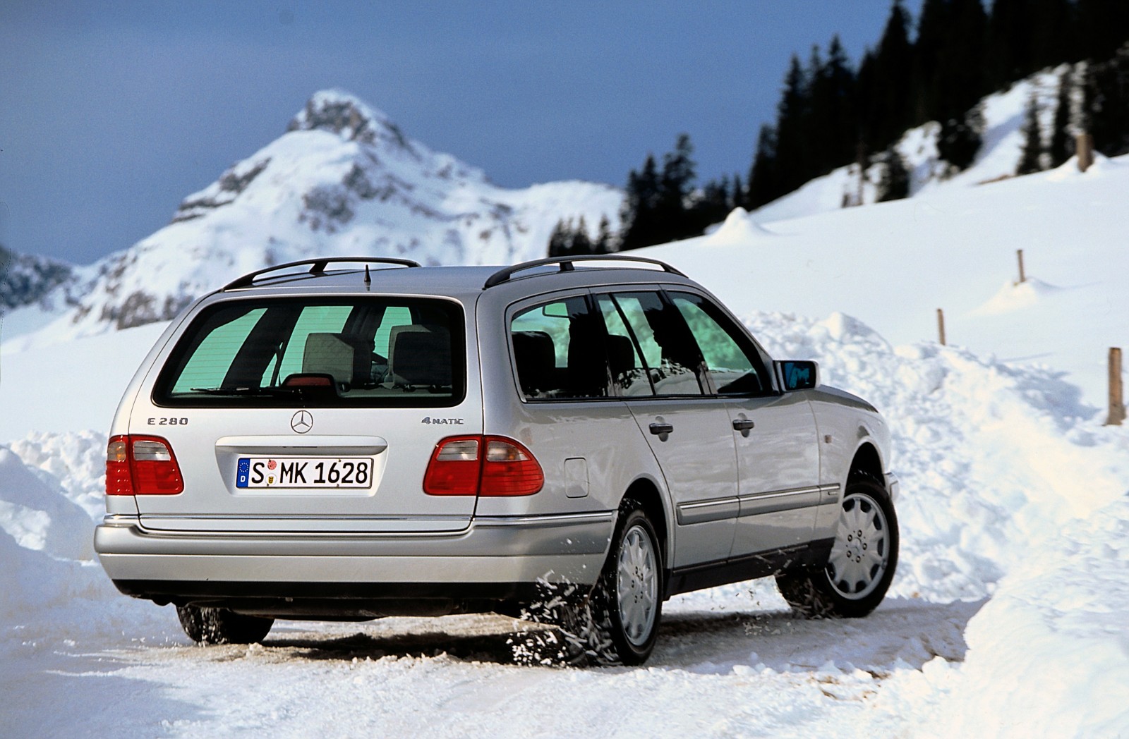 Mercedes-Benz E-class E 280 4MATIC Estate