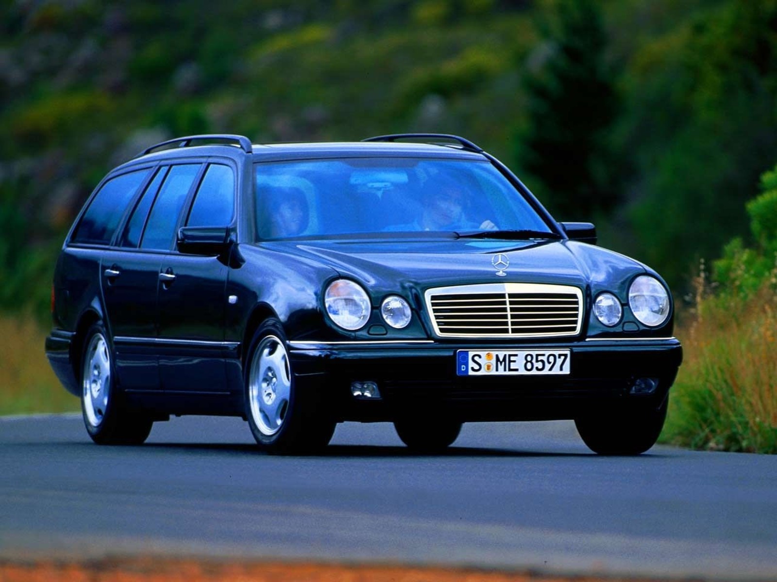 Mercedes-Benz E-class E 280 4MATIC Estate