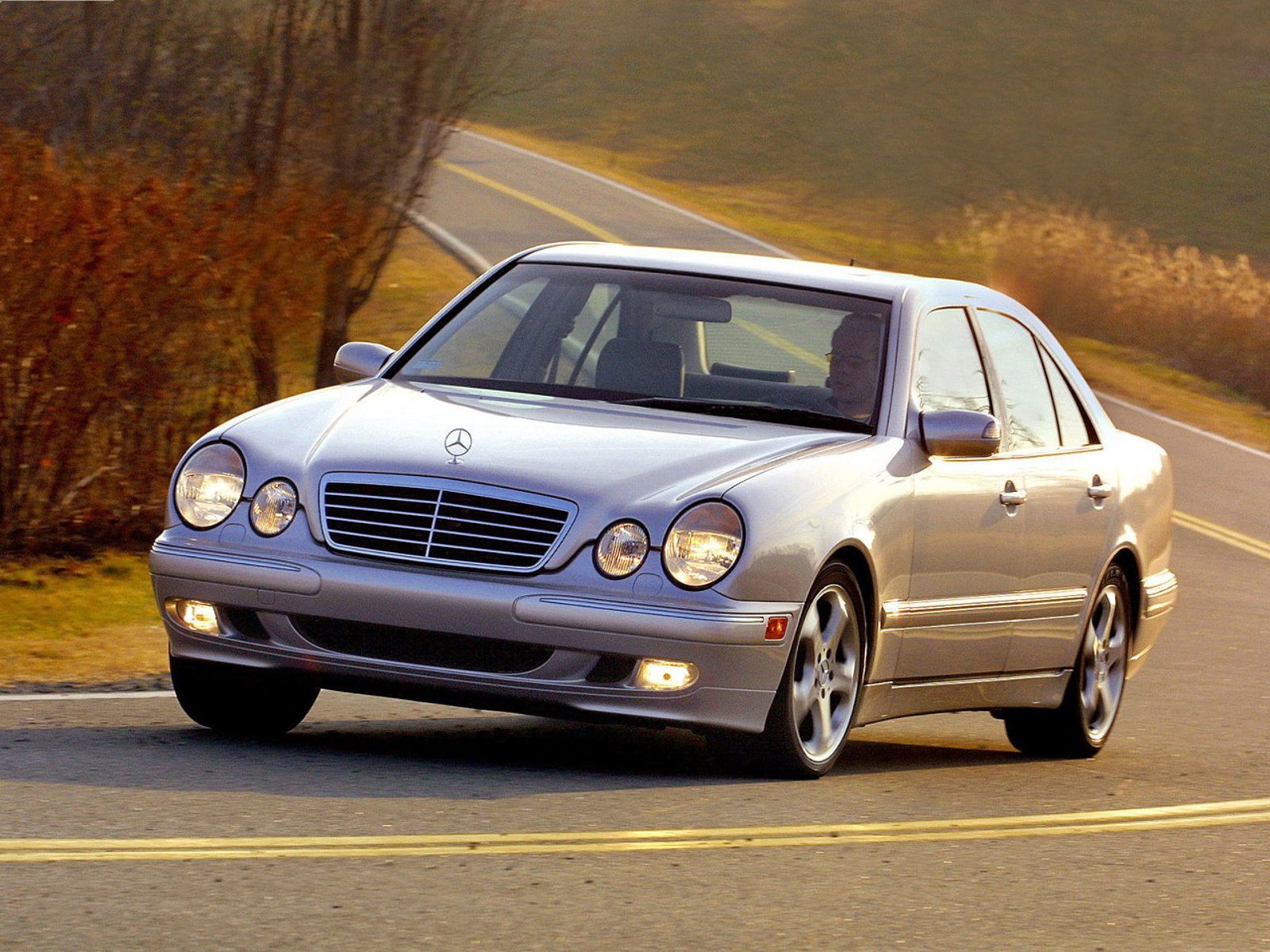 Mercedes-Benz E-class E 320