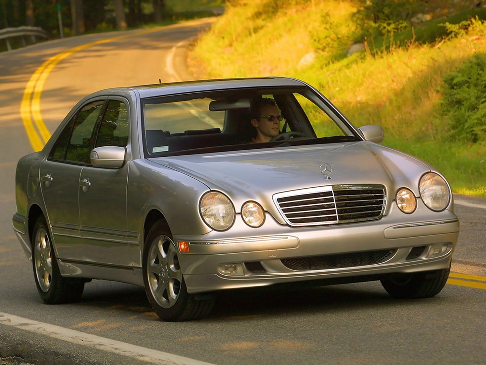 Mercedes-Benz E-class E 320