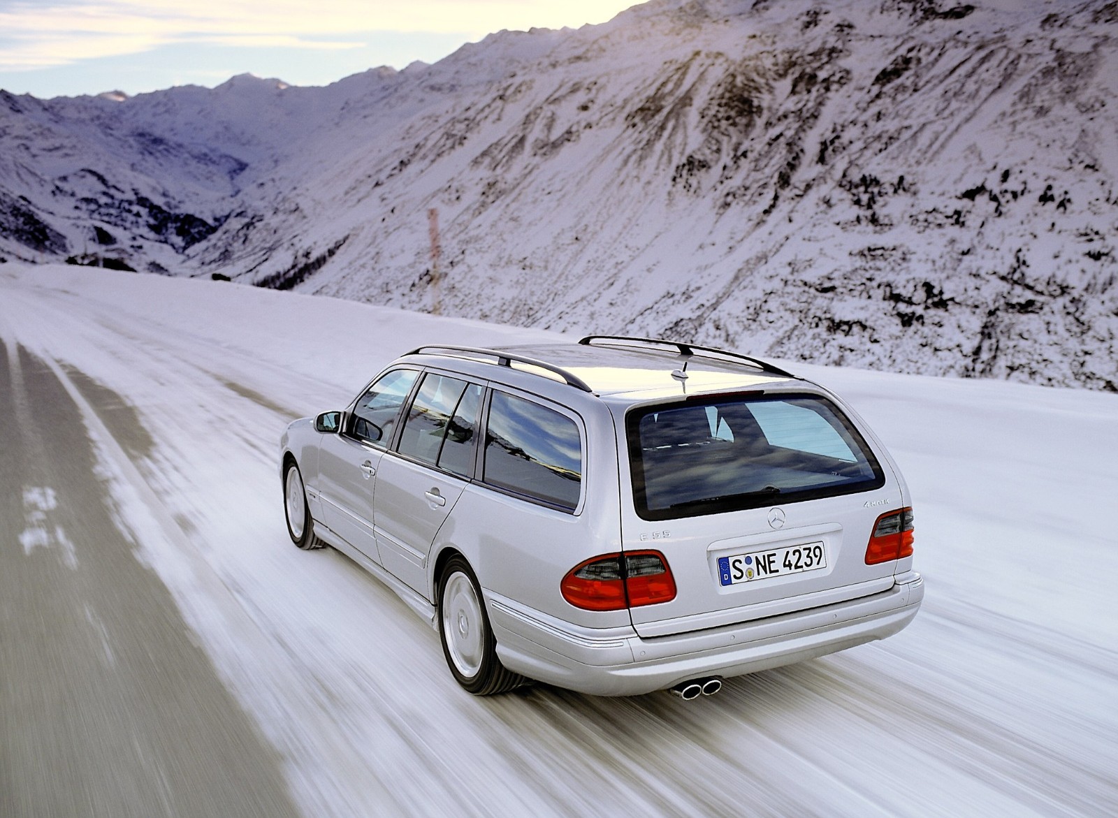Mercedes-Benz E-class E 55 AMG 4MATIC Estate