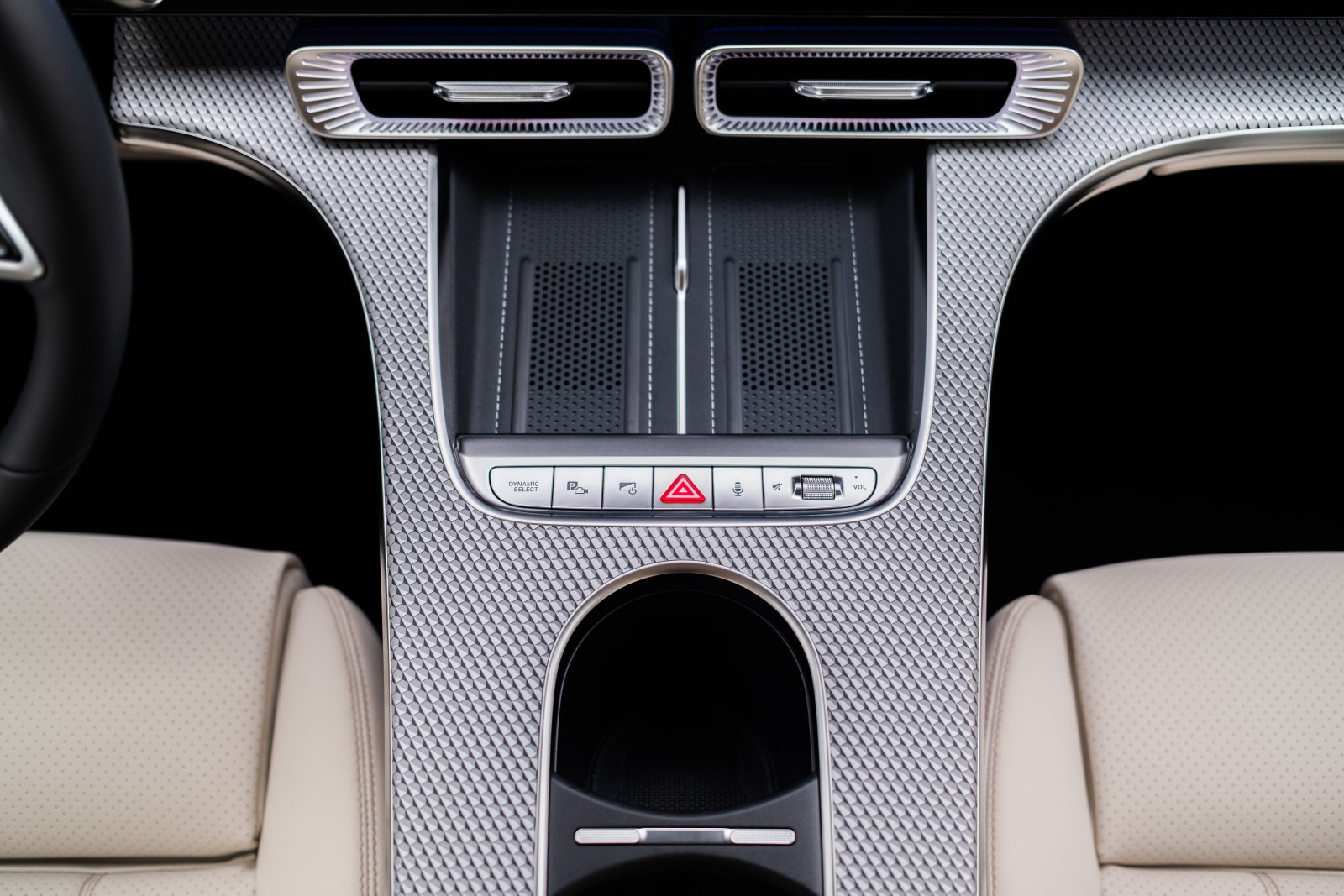 b5ea3509-1da4-4b3c-9fba-7cb9218adca4.jpg