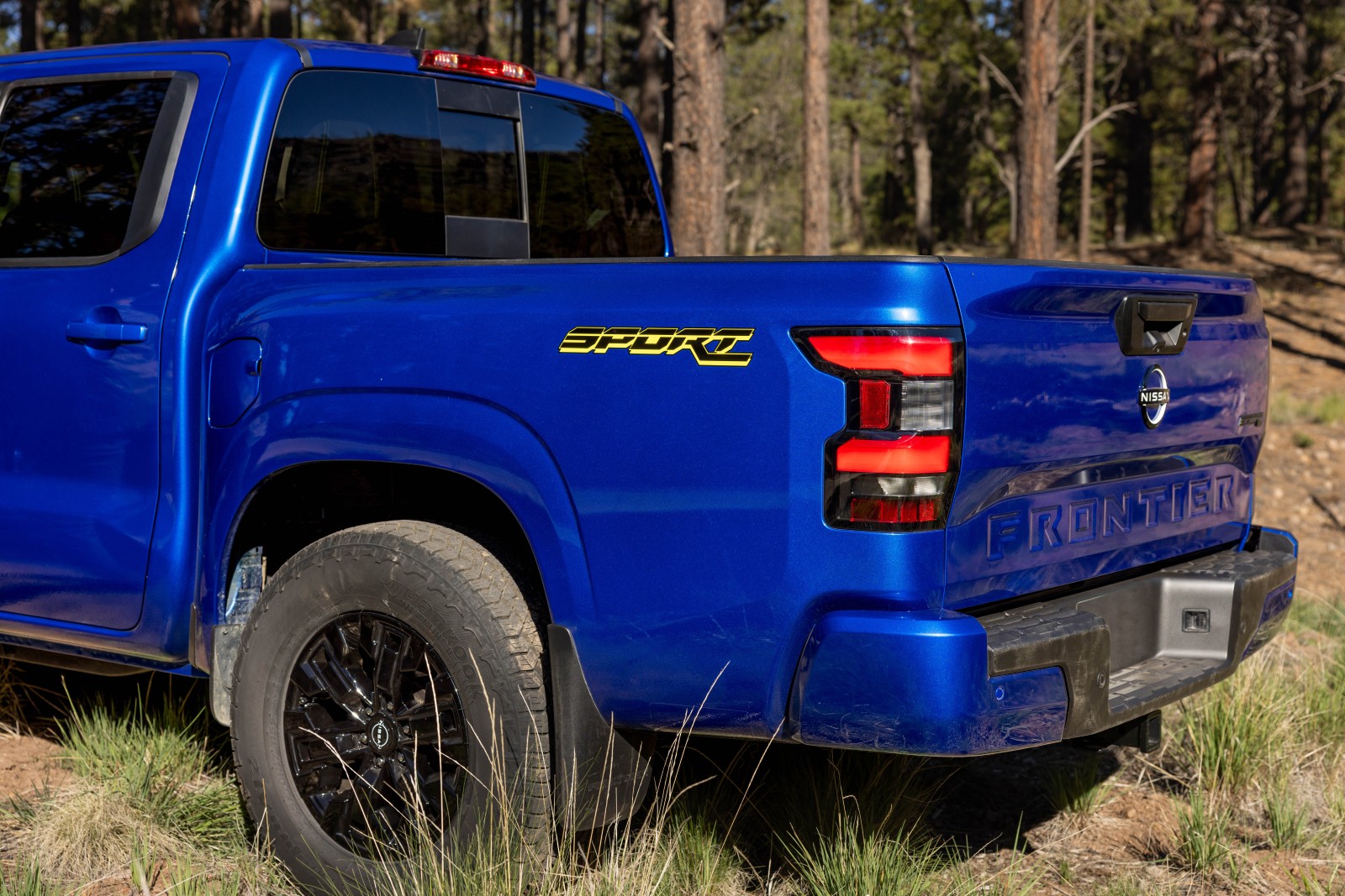2027 Nissan Frontier Sport Edition Adds More Adventure Gear to the SV Lineup