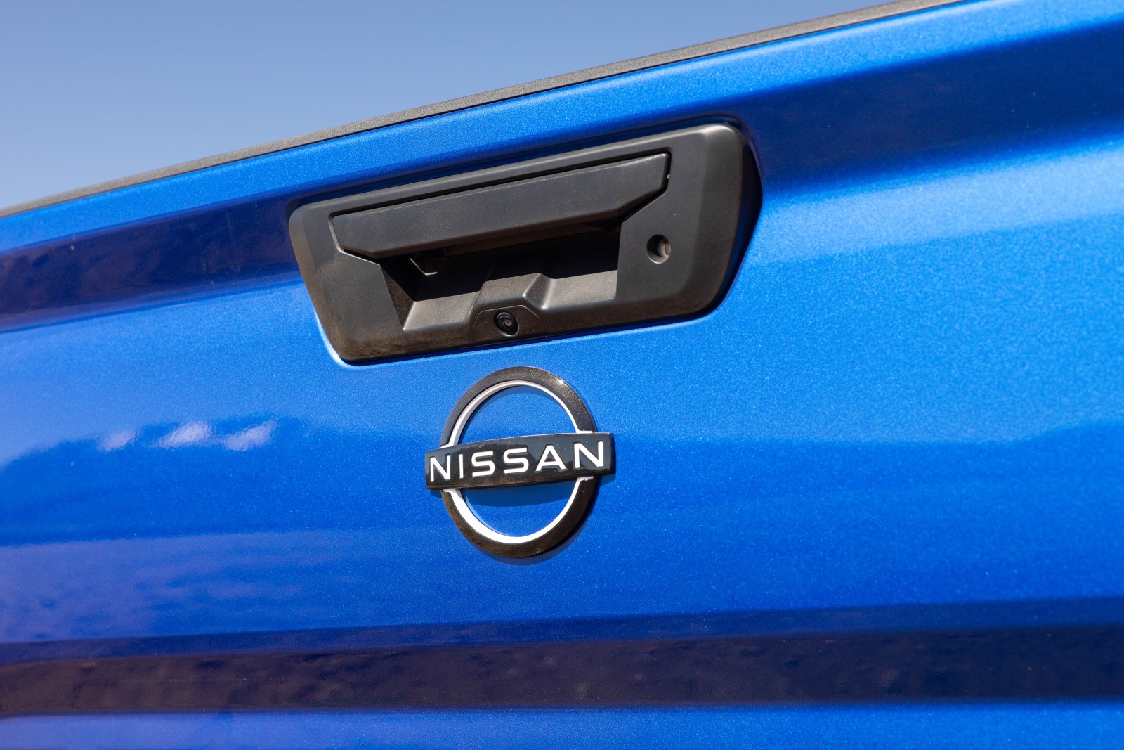 2027 Nissan Frontier Sport Edition Adds More Adventure Gear to the SV Lineup