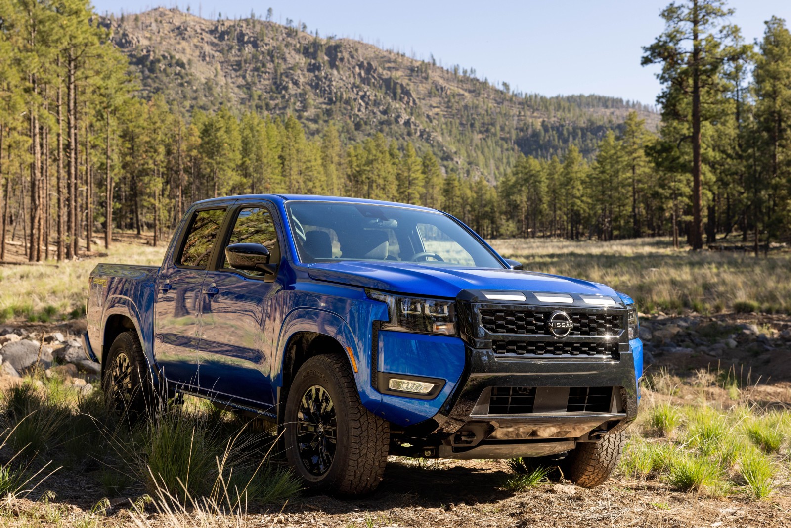 2027 Nissan Frontier Sport Edition Adds More Adventure Gear to the SV Lineup