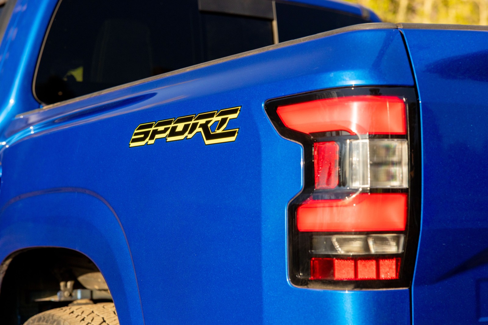 2027 Nissan Frontier Sport Edition Adds More Adventure Gear to the SV Lineup