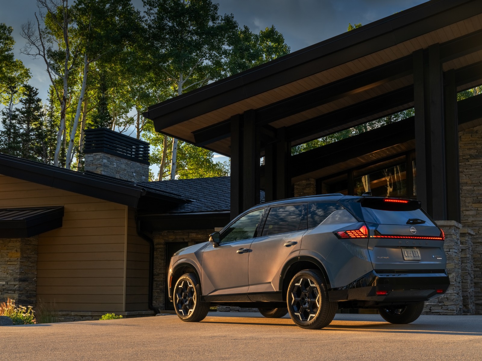 Nissan Rogue Hybrid Platinum