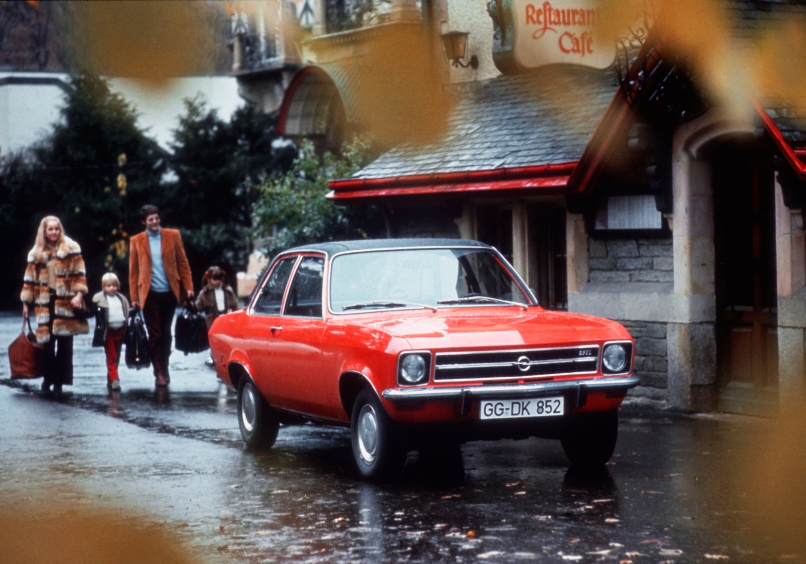Opel Ascona 1.6 S 2-door