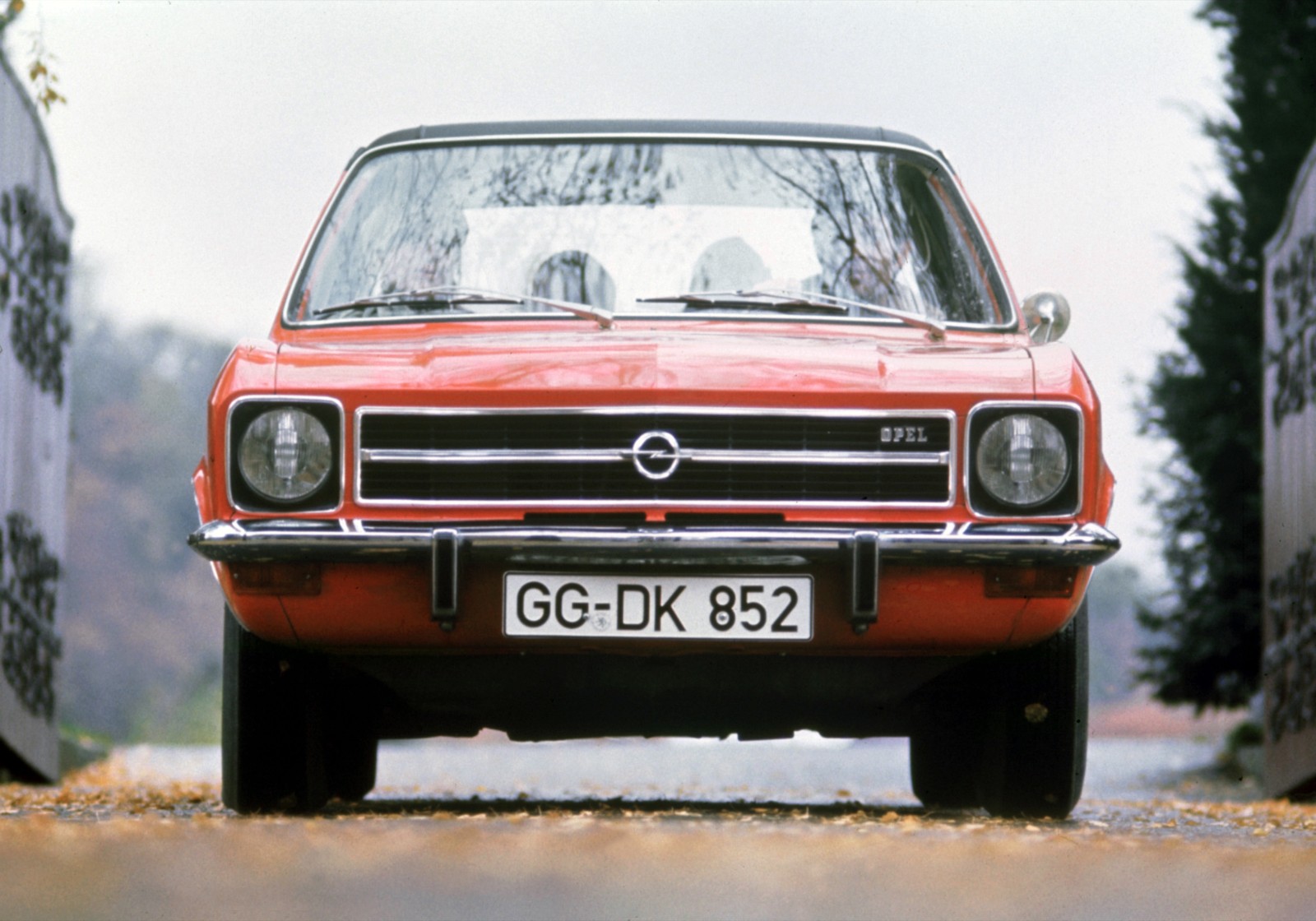 Opel Ascona 1.6 S 2-door