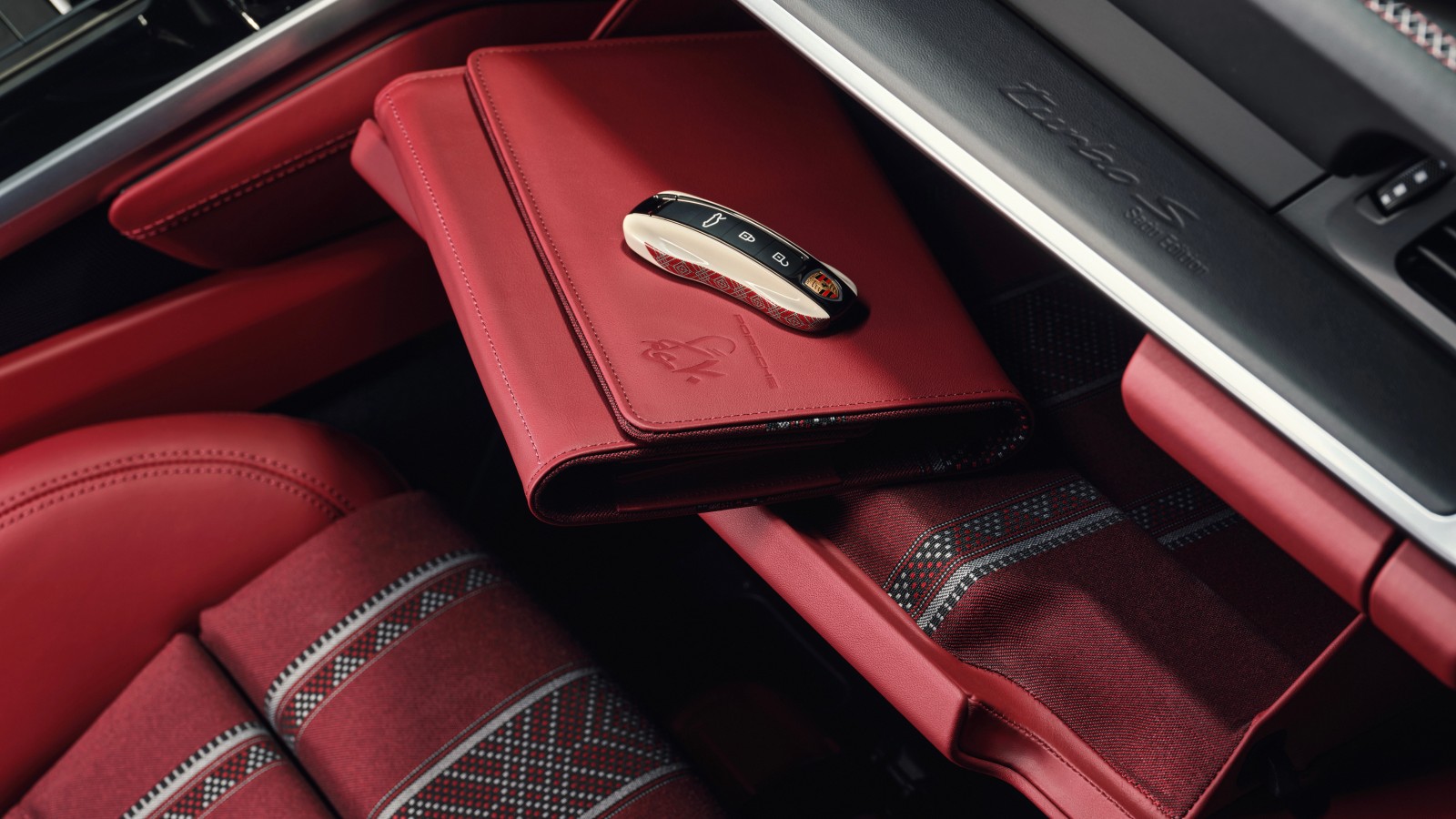 Porsche 911 Turbo S Sadu Edition Celebrates 70 Years in Kuwait