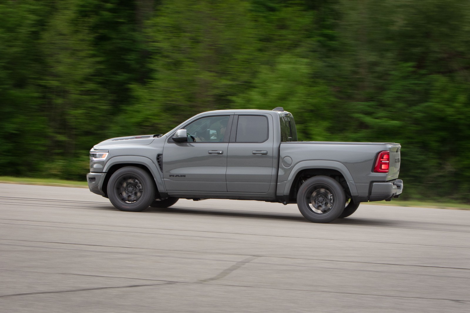 RAM 1500 Rumble Bee