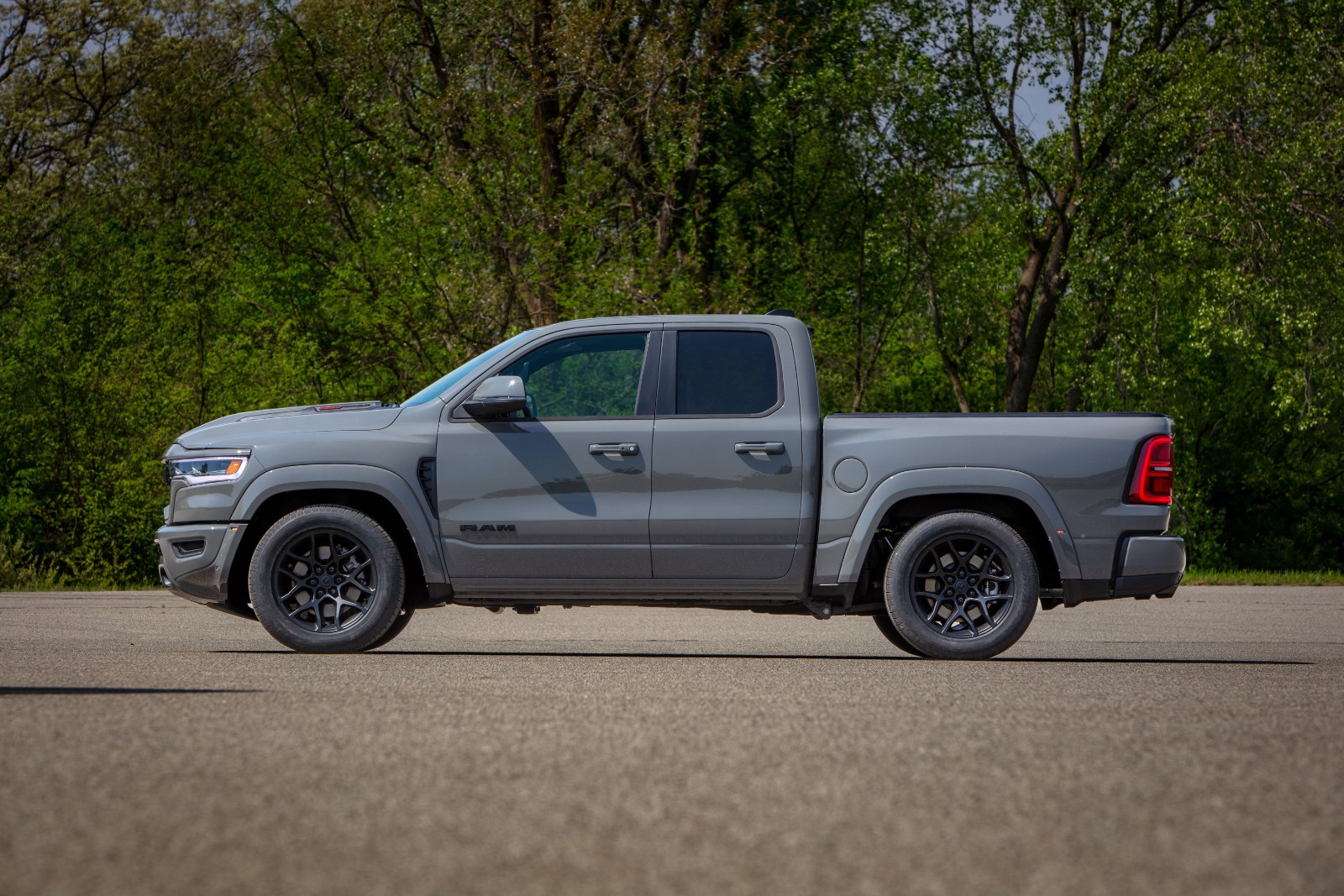 RAM 1500 Rumble Bee