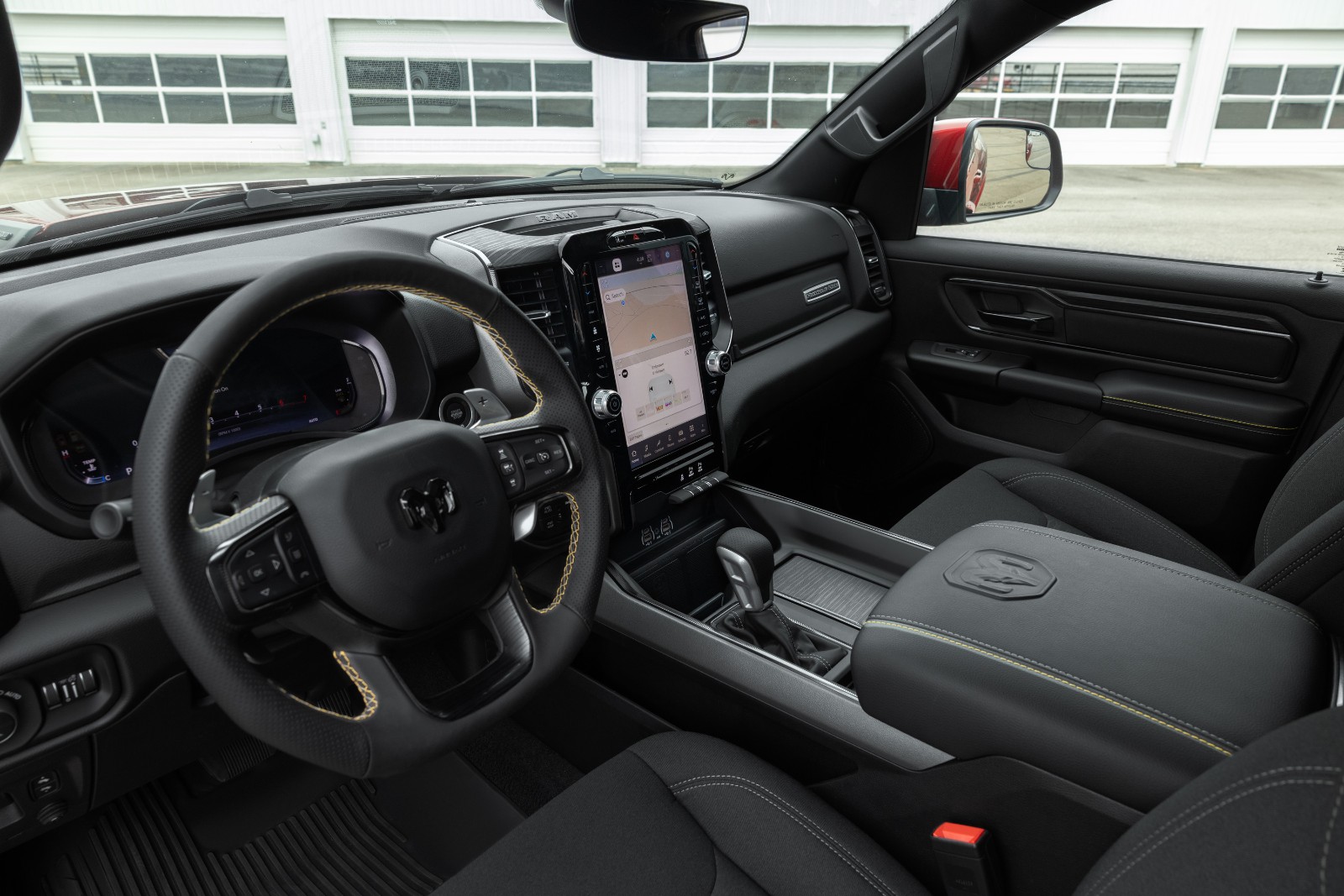 RAM 1500 Rumble Bee 392