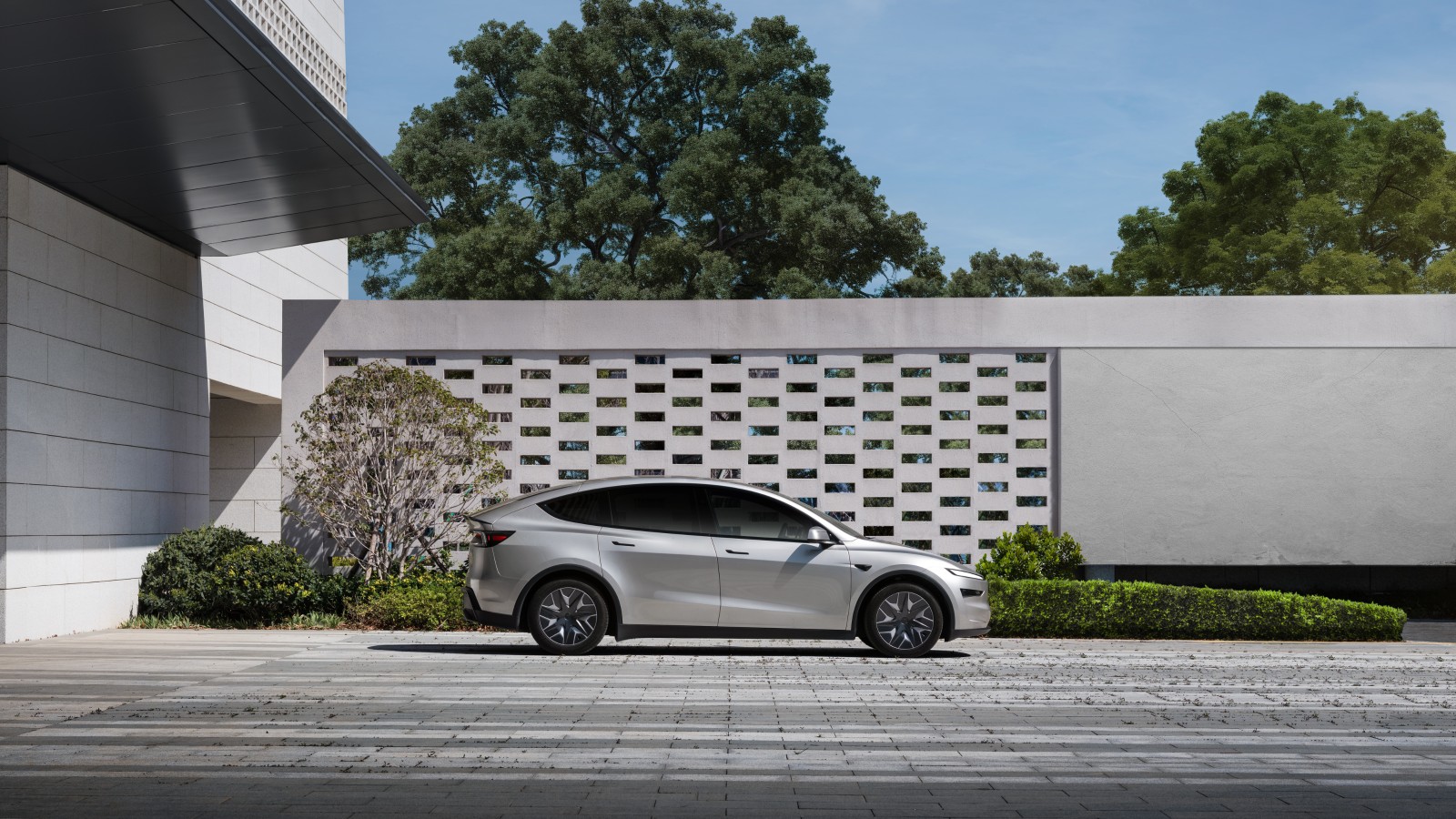 Tesla Stretches The Model Y To Fill The Void Left By The Model X