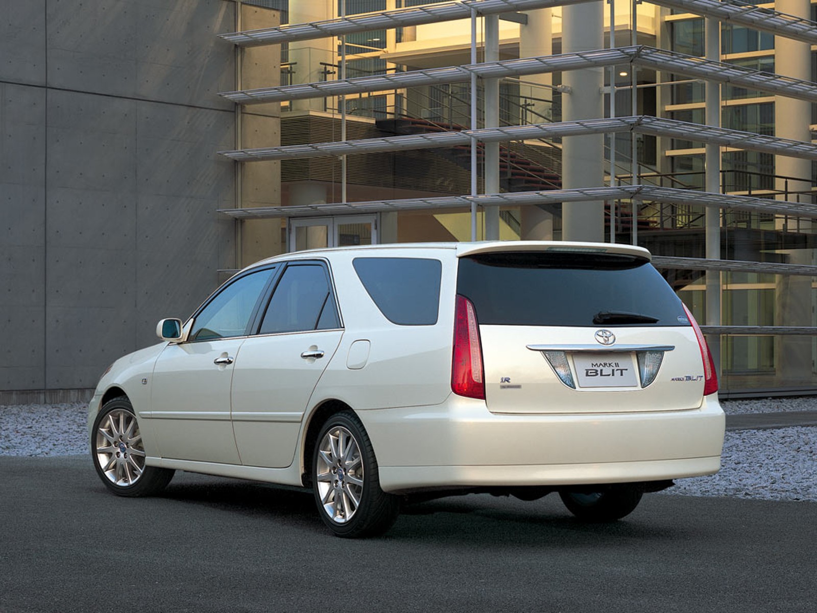 Toyota Mark II Blit