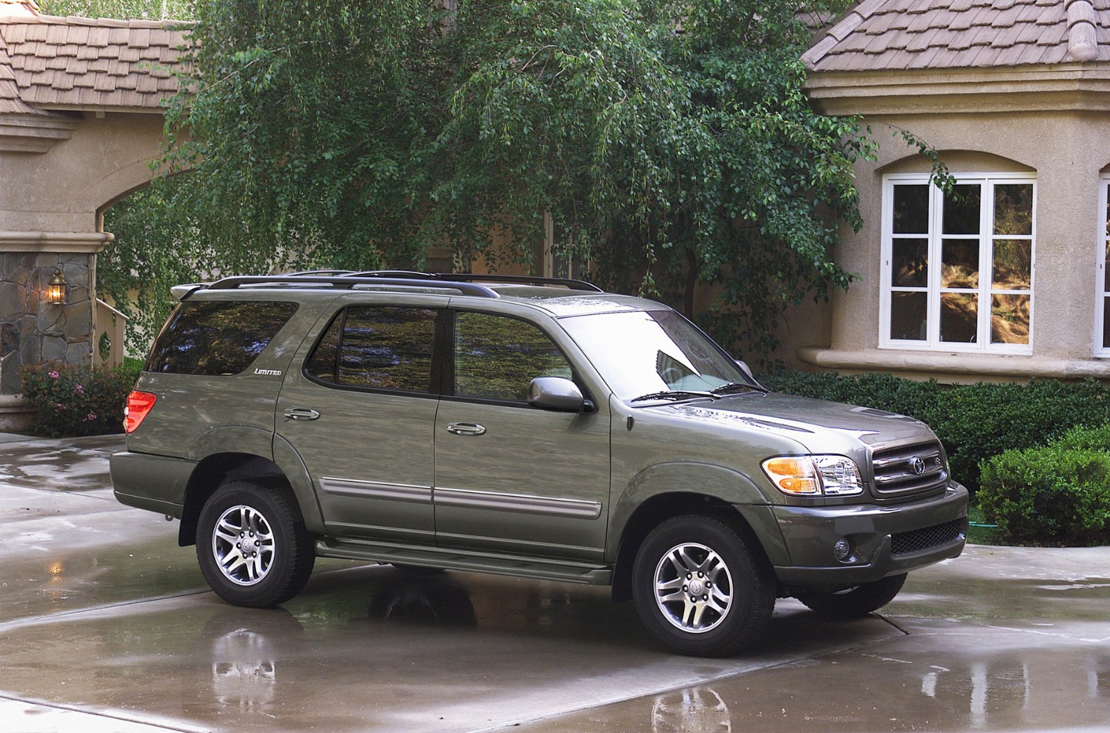 Toyota Sequoia Limited