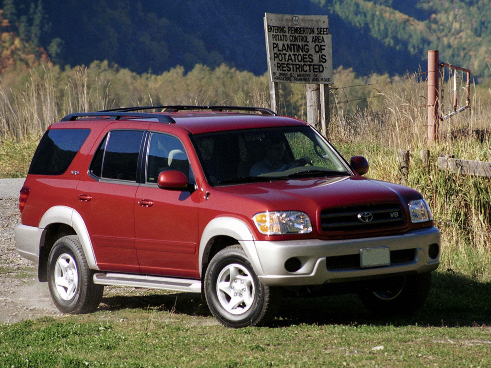 Toyota Sequoia SR5