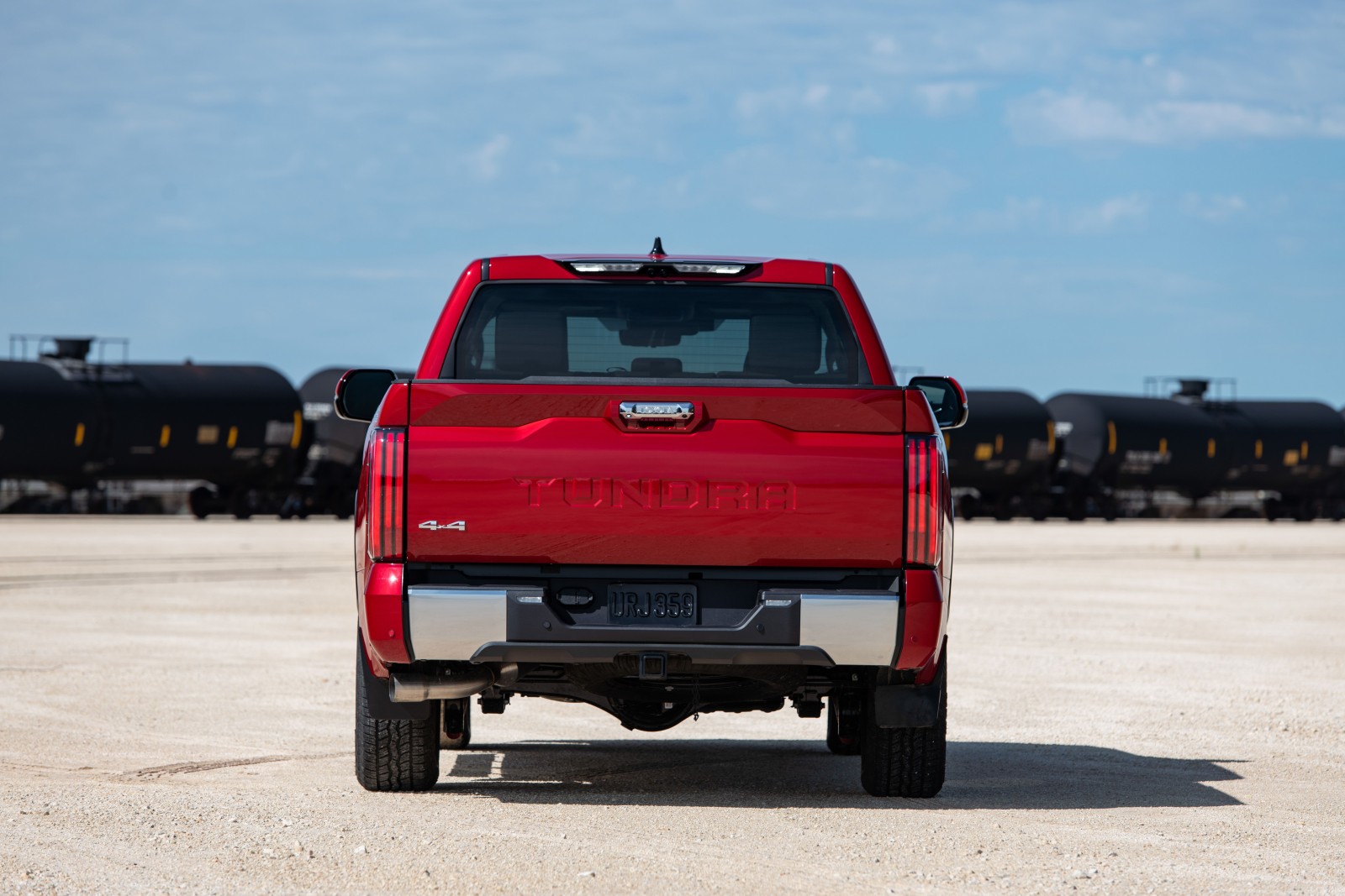 Toyota Tundra Limited CrewMax