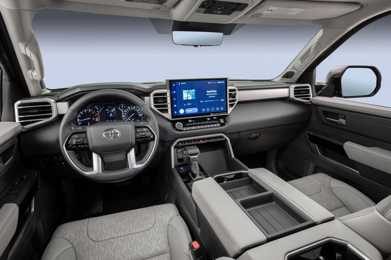 Toyota Tundra Limited CrewMax