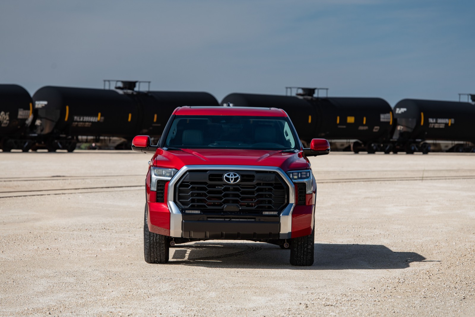Toyota Tundra Limited CrewMax