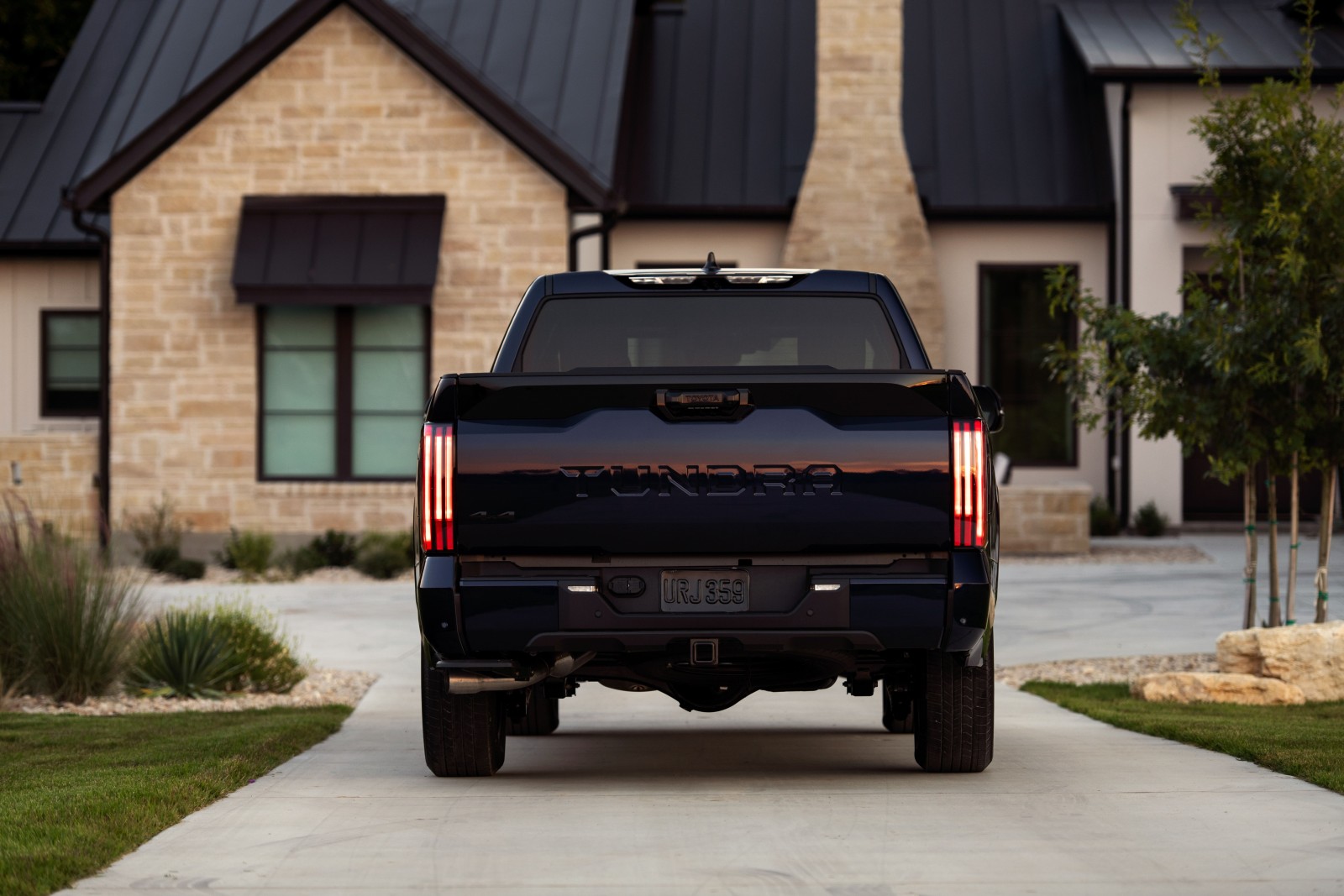 Toyota Tundra Platinum CrewMax
