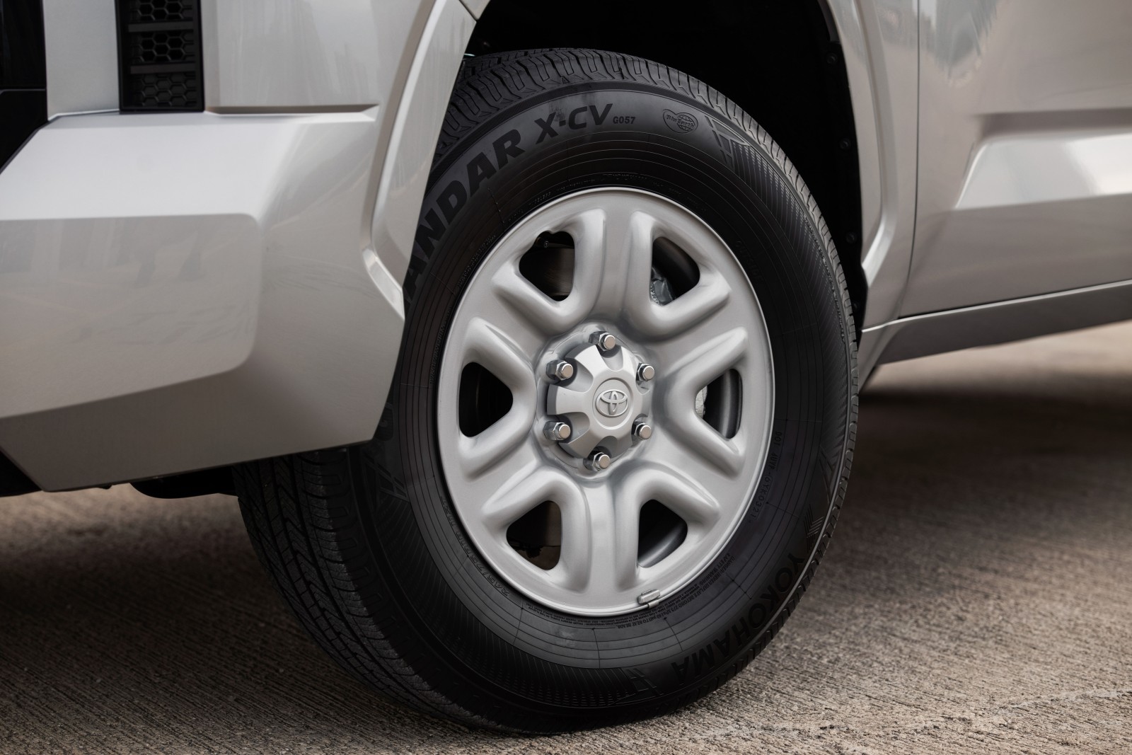 Toyota Tundra SR CrewMax