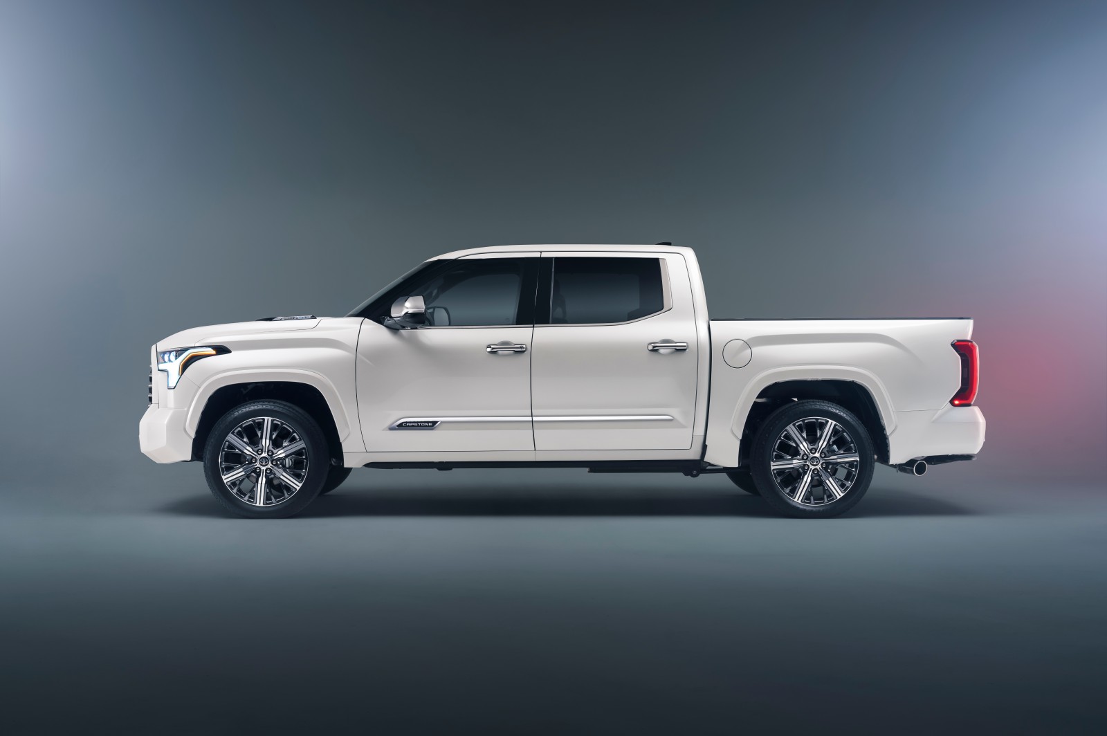 Toyota Tundra Capstone CrewMax