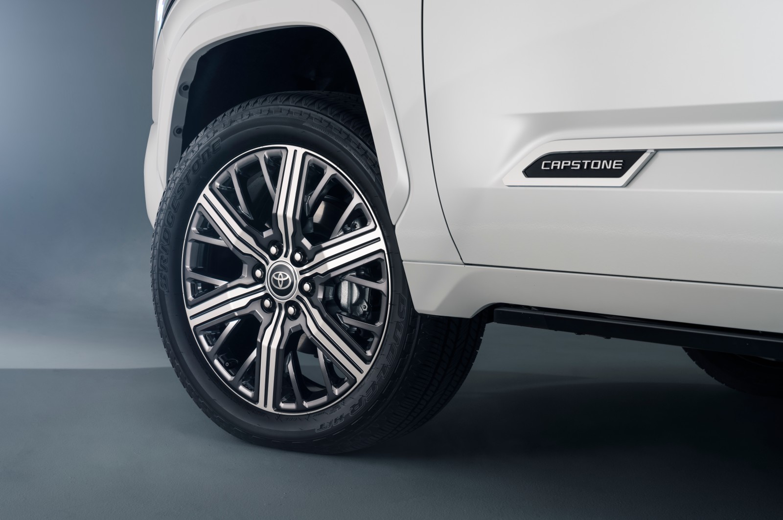 Toyota Tundra Capstone CrewMax