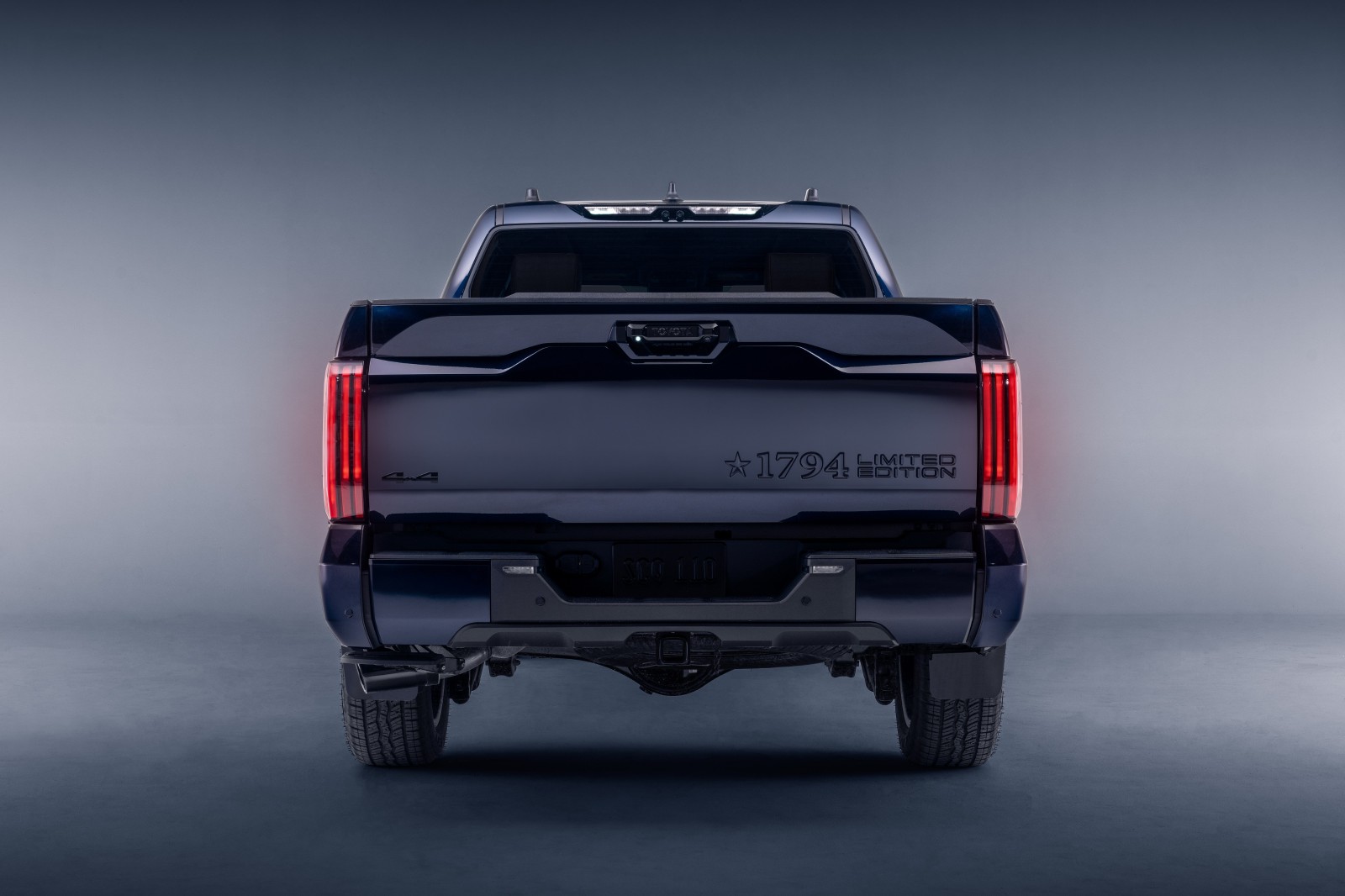 Toyota Tundra CrewMax "1794 Limited Edition"