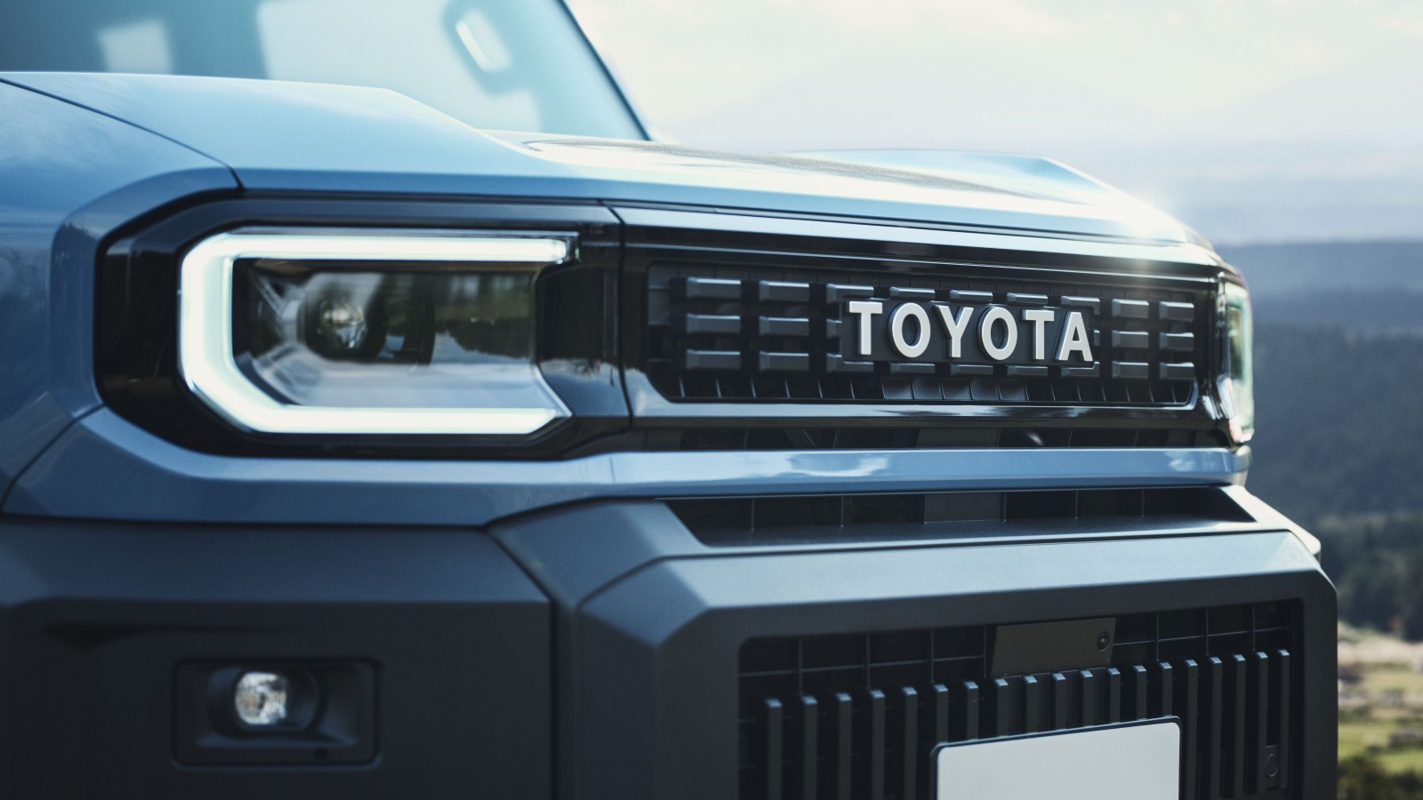 Toyota Land Cruiser FJ Debuts in Japan as a More Compact Off-Roader