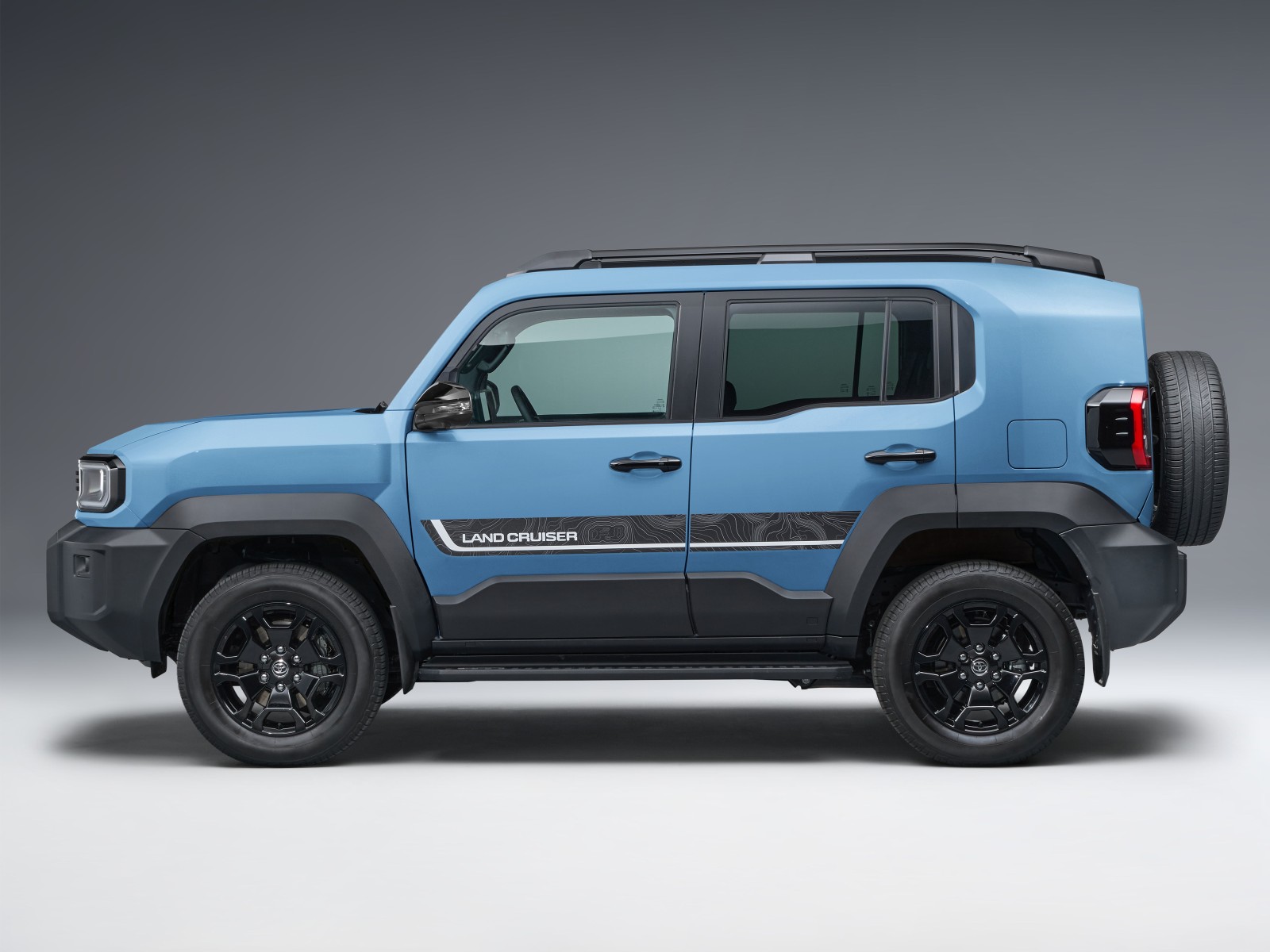 Toyota Land Cruiser FJ Debuts in Japan as a More Compact Off-Roader
