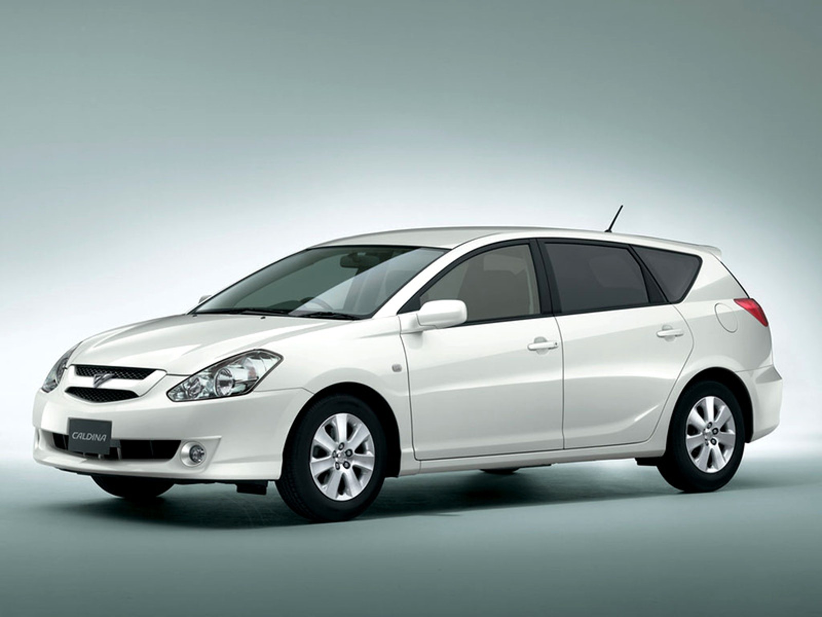 Toyota Caldina Base