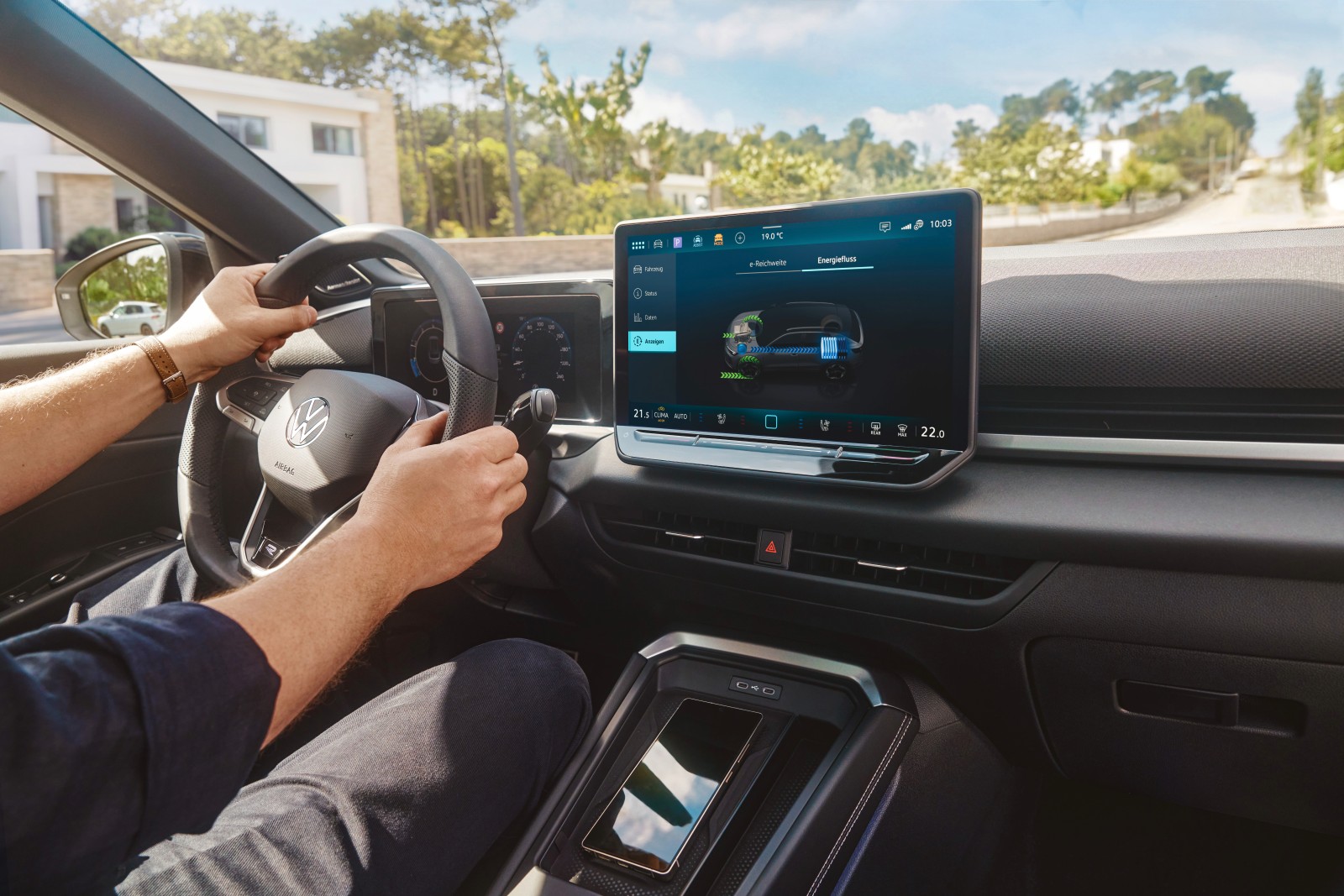 Volkswagen T-Roc Hybrid R-Line