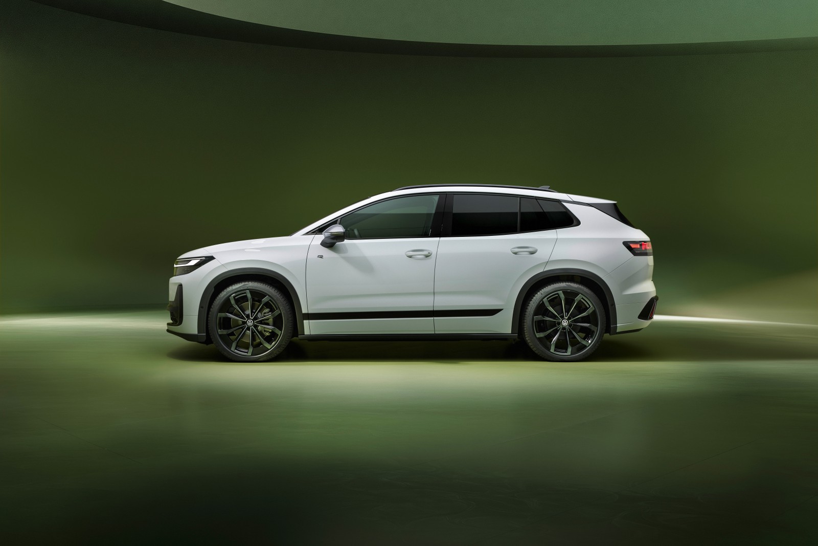 Volkswagen ID. Tiguan 4MOTION R-Line